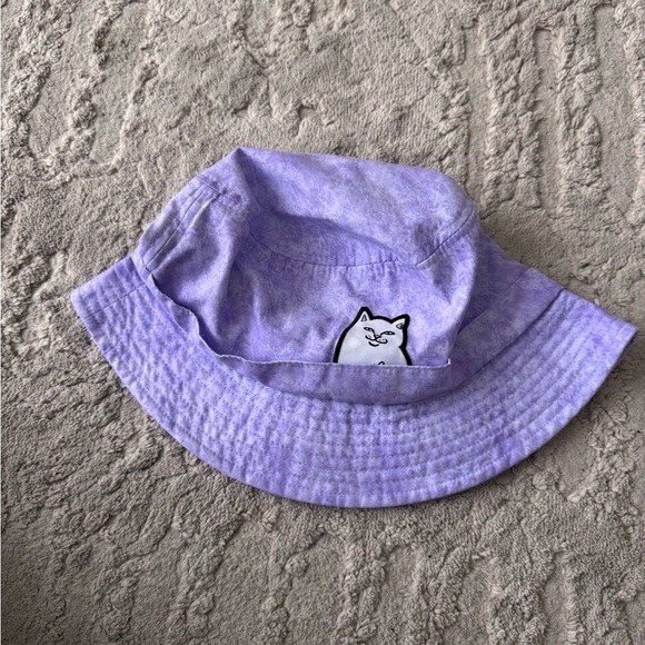 Bucket ripndip for her or him - Picture 1 of 2
